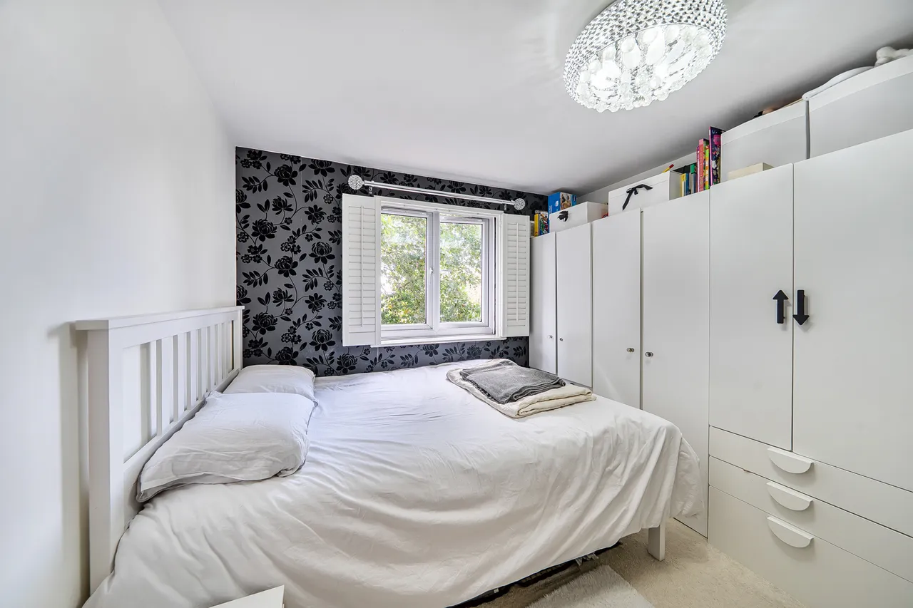 6 Rambler Court, 7 Swynford Gardens, London, photo 12