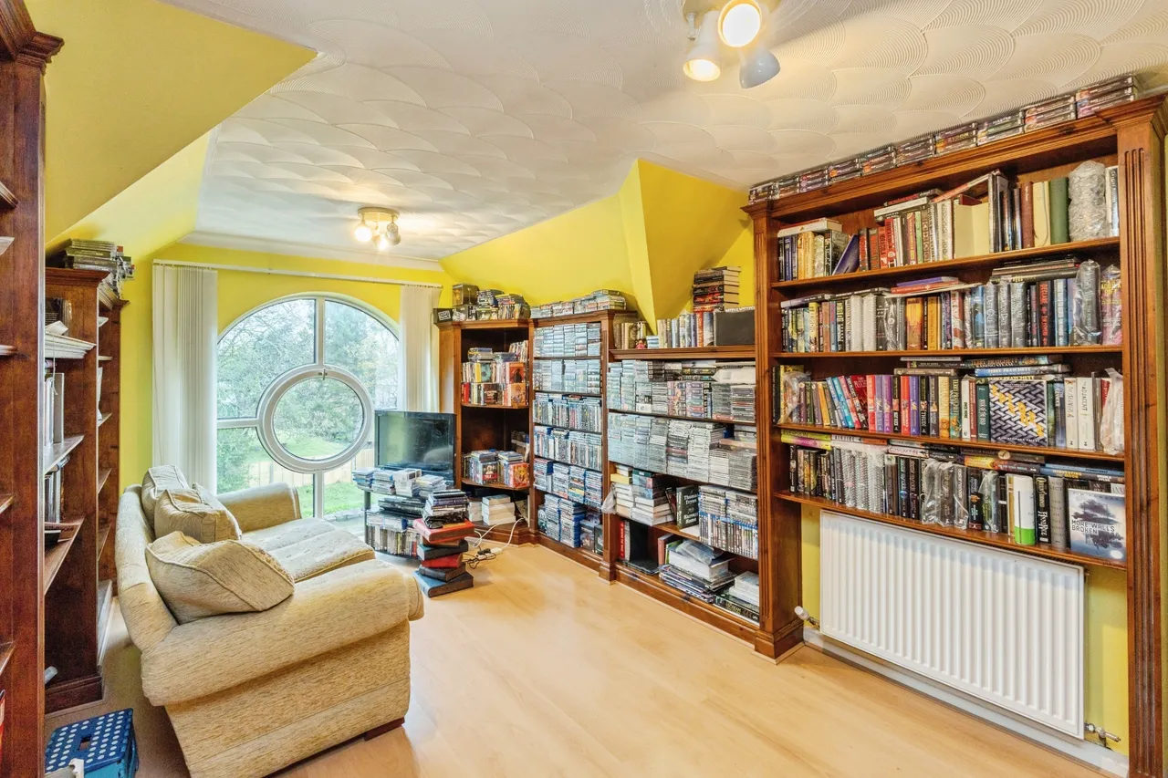 Hooten Lane, Leigh, WN7, photo 8