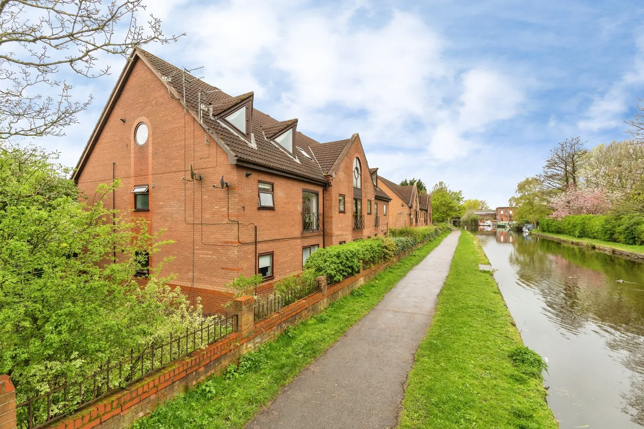 Hooten Lane, Leigh, WN7, photo 14