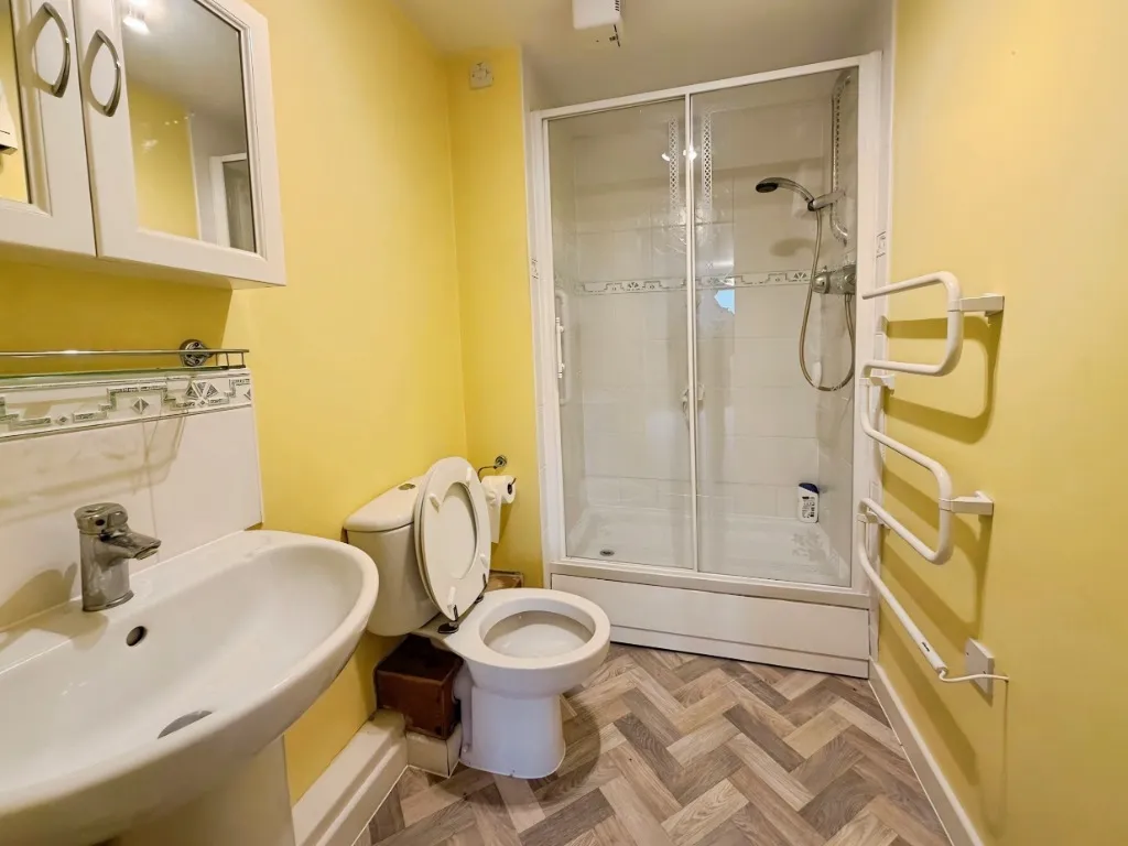 Swan Lane, Evesham, WR11, photo 5