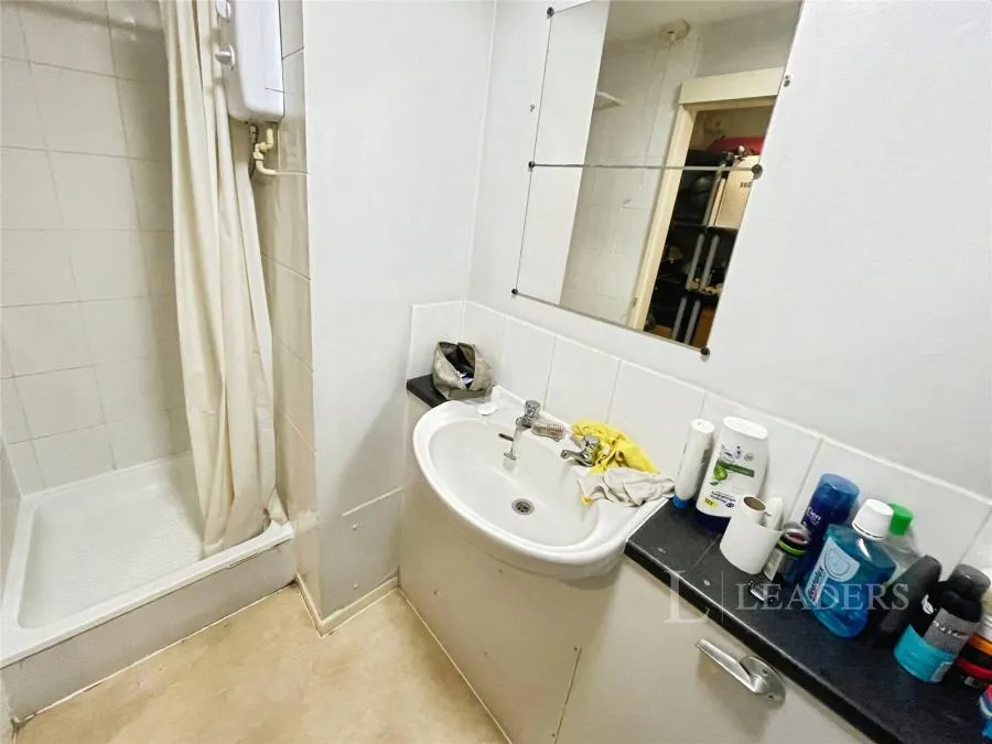 Henley Drive, Droitwich, WR9, photo 5