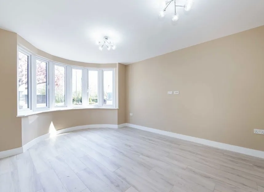 Page Street, Mill Hill, NW7, photo 2