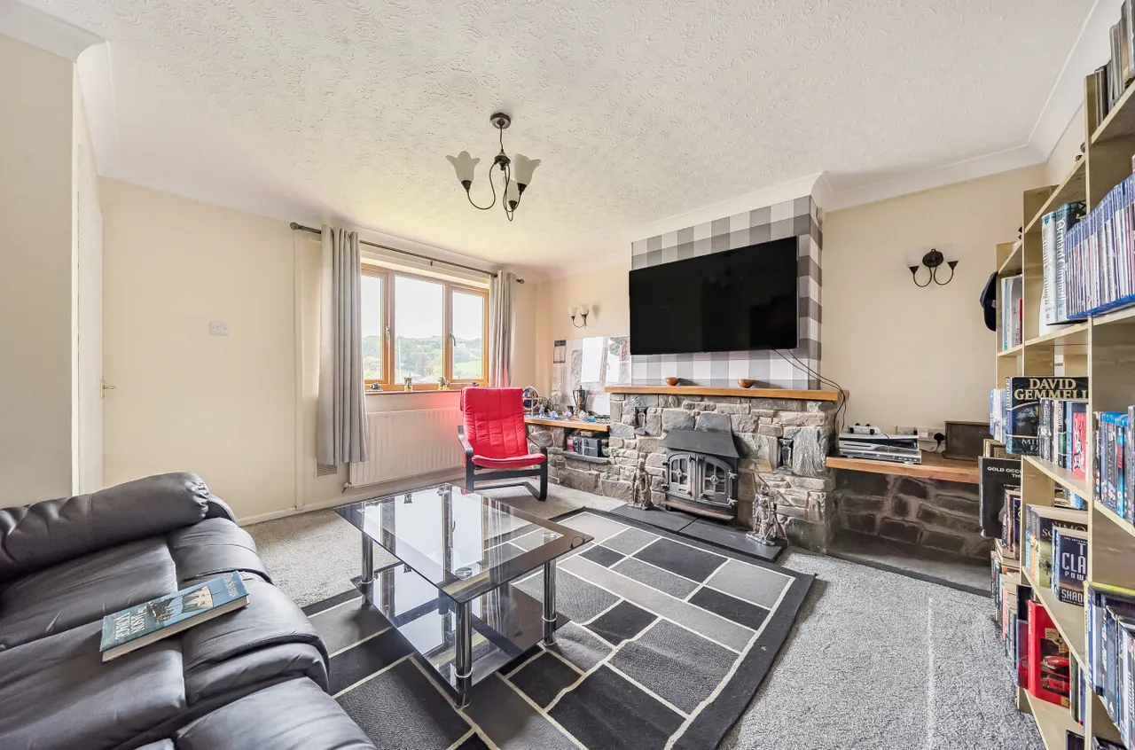 Ffordd Newydd, Bettws Cedewain, photo 2