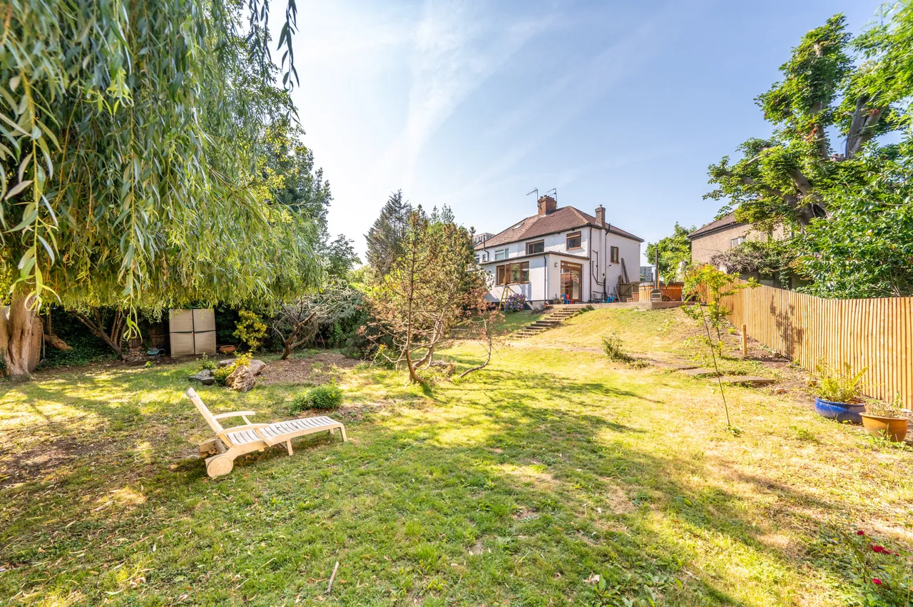 7 Elmside Road, Wembley, photo 11