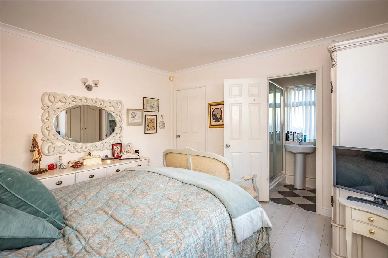 School Lane, Lickey End, B60, photo 12