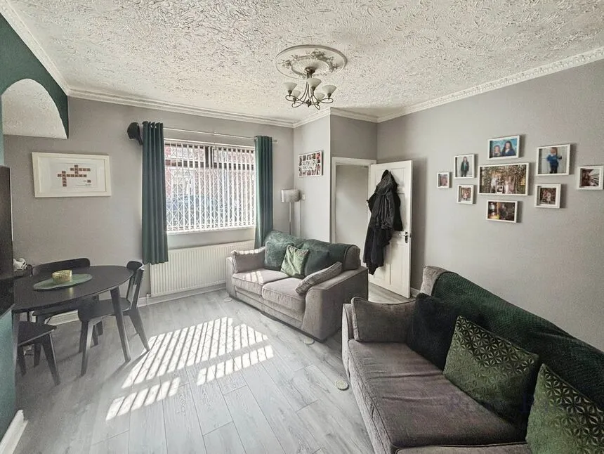 Chester Street, Houghton Le Spring, Tyne and Wear, DH4, photo 2