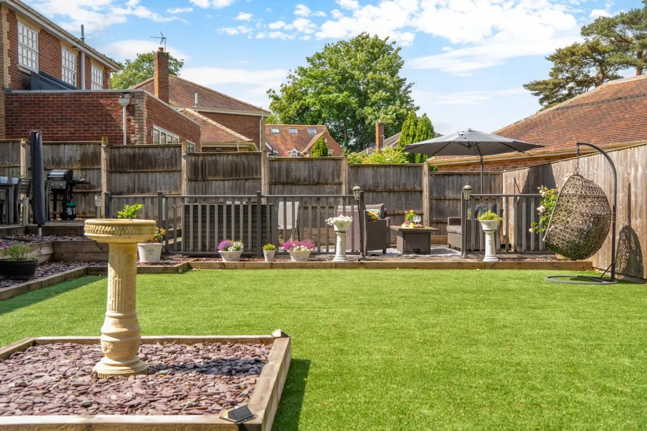The Beeches, Wetherby, LS22, photo 25