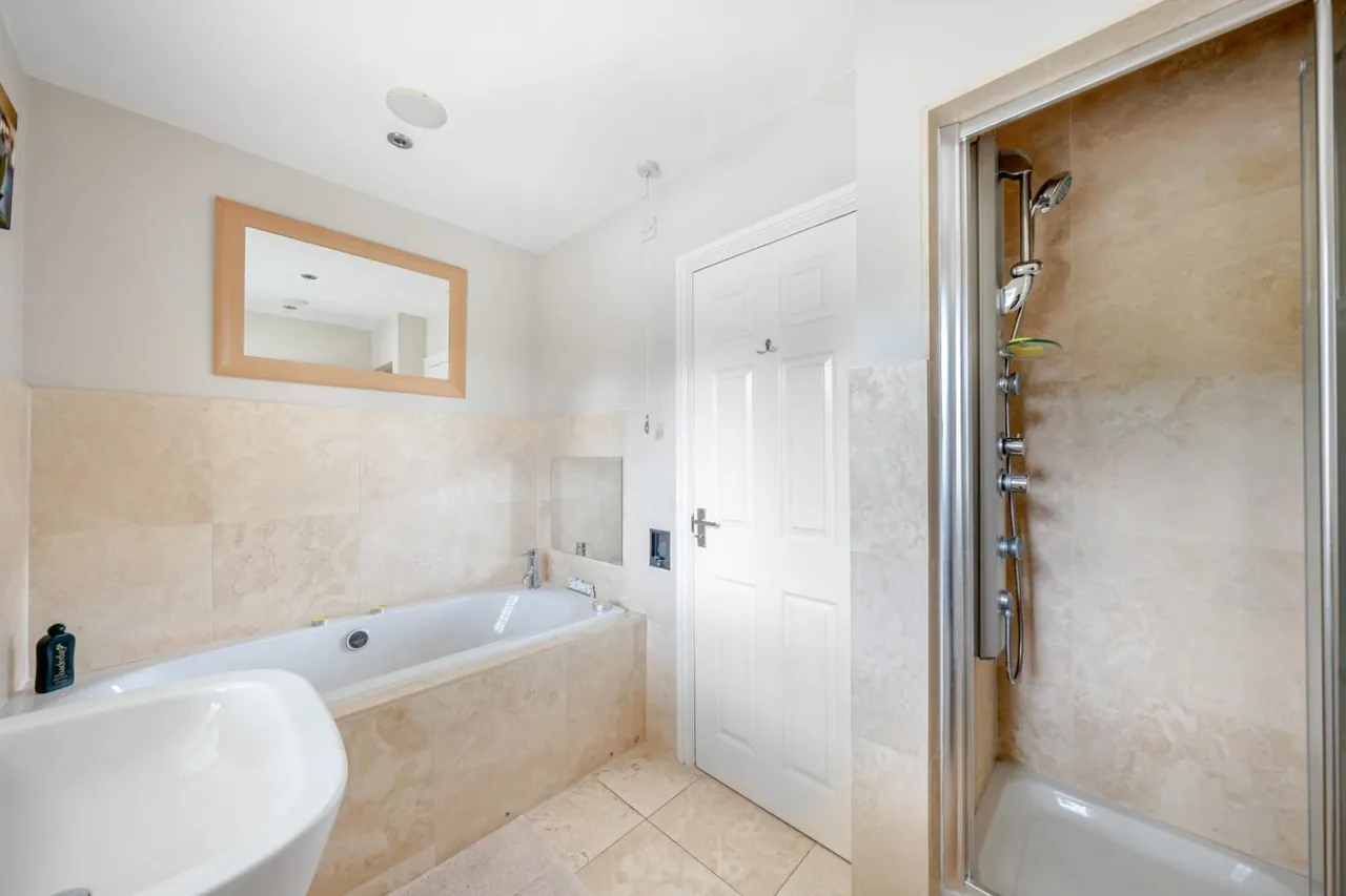 The Beeches, Wetherby, LS22, photo 24