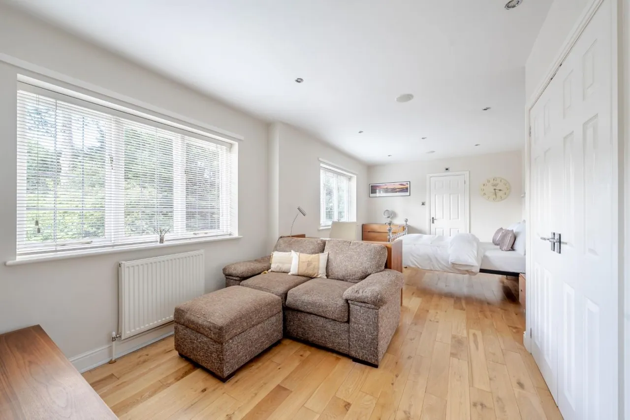 The Beeches, Wetherby, LS22, photo 17