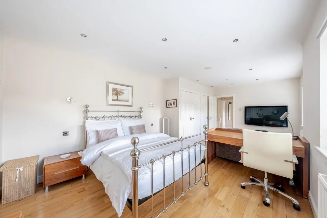 The Beeches, Wetherby, LS22, photo 20