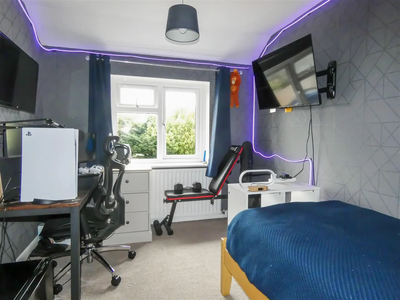Chanctonbury Road, Rustington, photo 11