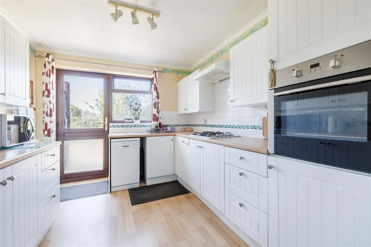 Mill Road, Beccles, NR34, photo 2