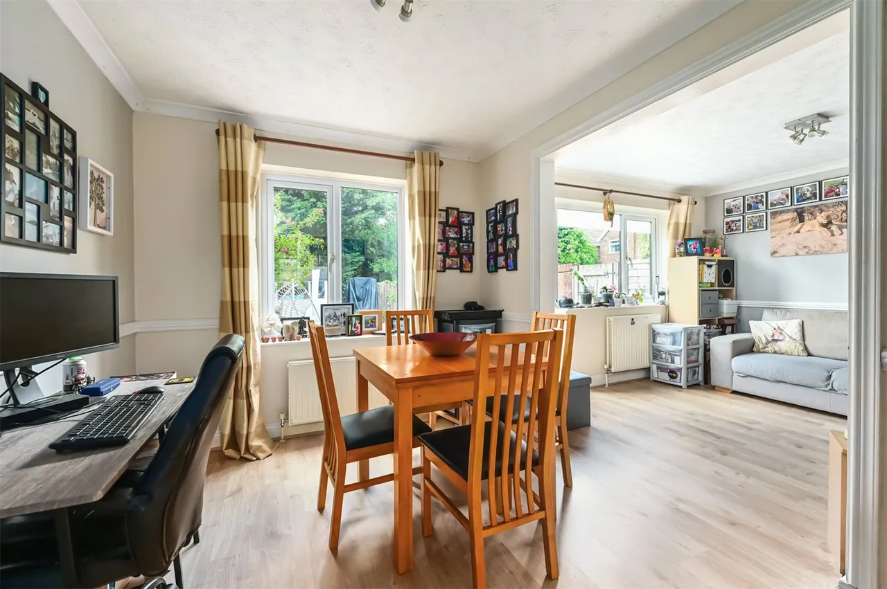 The Beeches, Ash Vale, Guildford, Surrey, GU12 5QR, photo 3