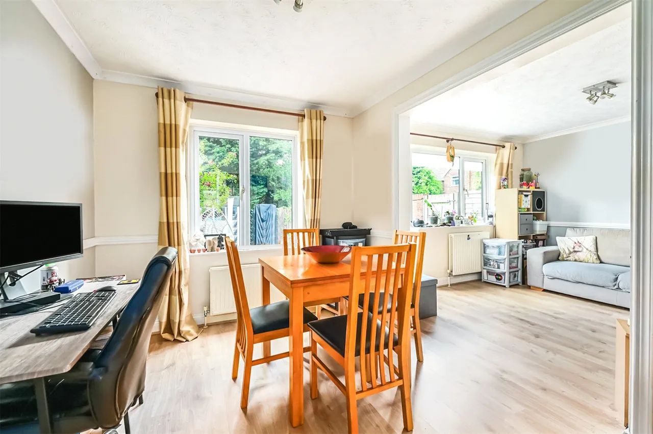 The Beeches, Ash Vale, Guildford, Surrey, GU12 5QR, photo 15