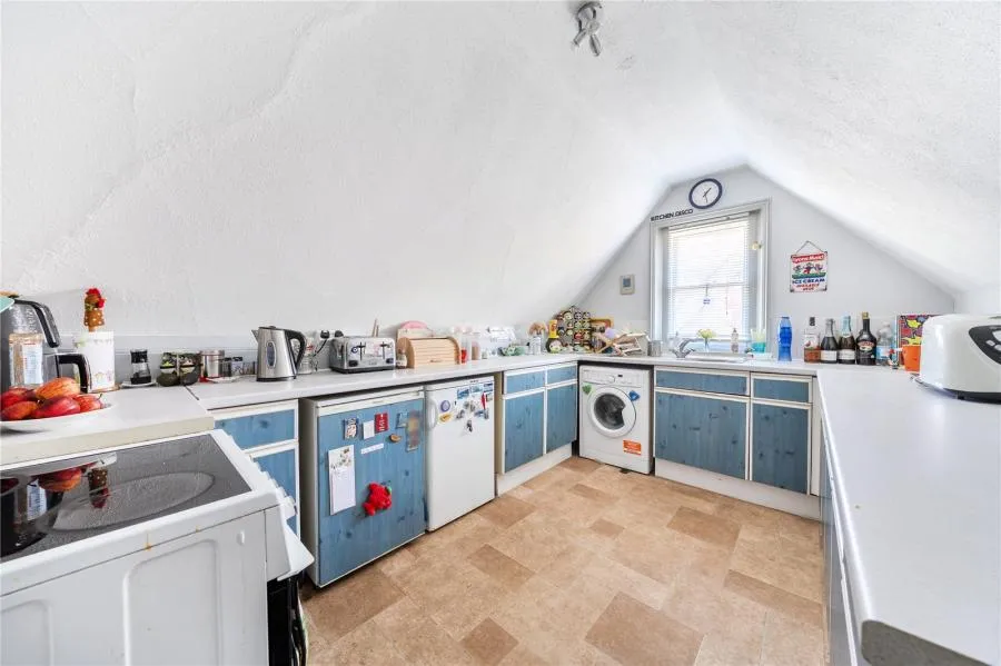Somers Road, Reigate, RH2, photo 4
