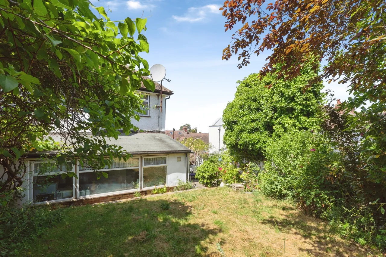 Lansdowne Road, London, E4, photo 19
