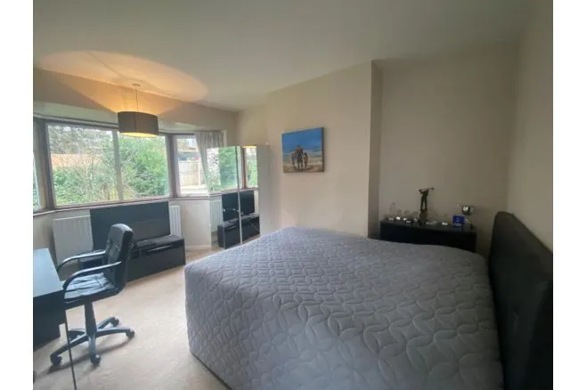 Lansdowne Road, London, E4, photo 14
