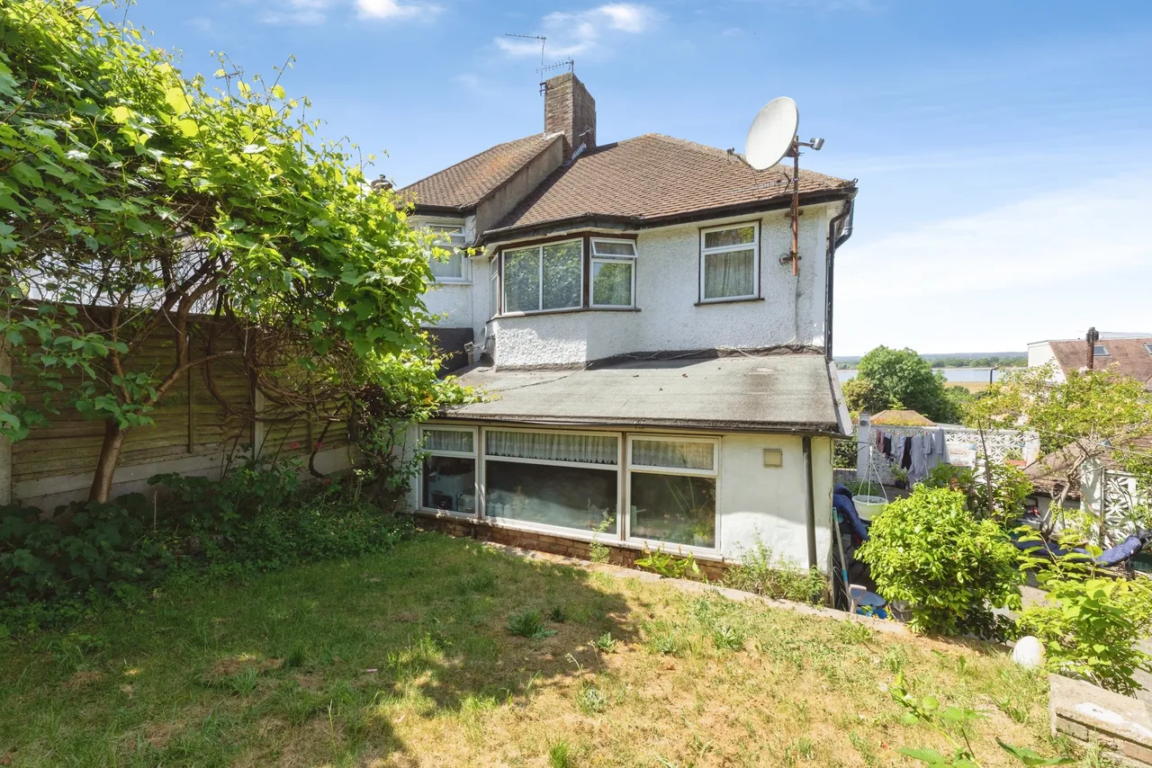 Lansdowne Road, London, E4, photo 20