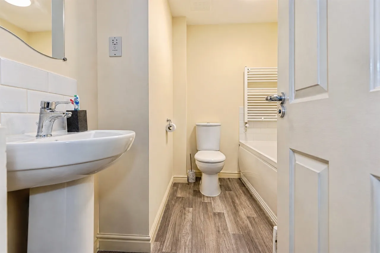 Collett Road, Norton Fitzwarren, TA2, photo 9