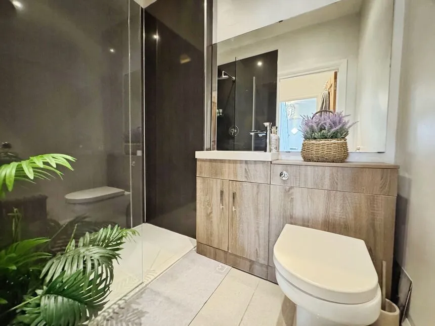 Domonic Drive, London, SE9, photo 9