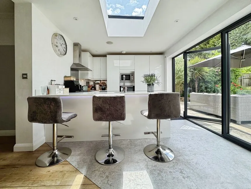 Domonic Drive, London, SE9, photo 2
