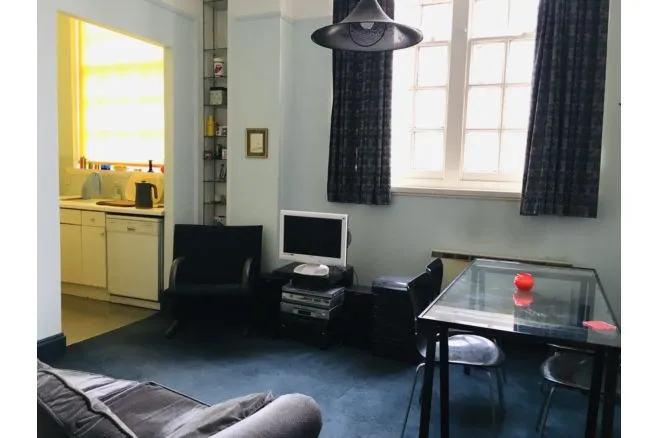 1 Crothall Close, London, photo 4