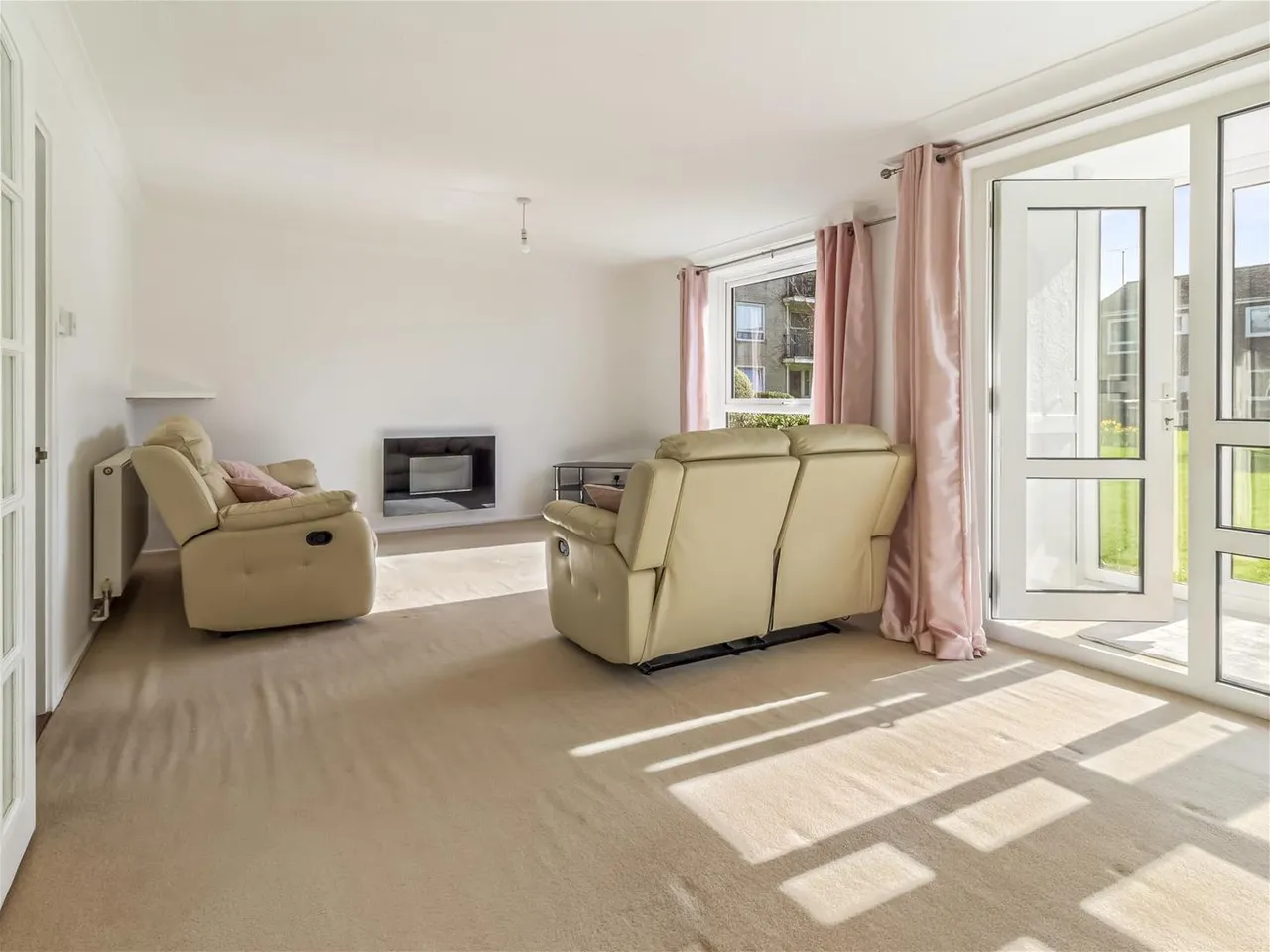 Pevensey Garden, Worthing, photo 7