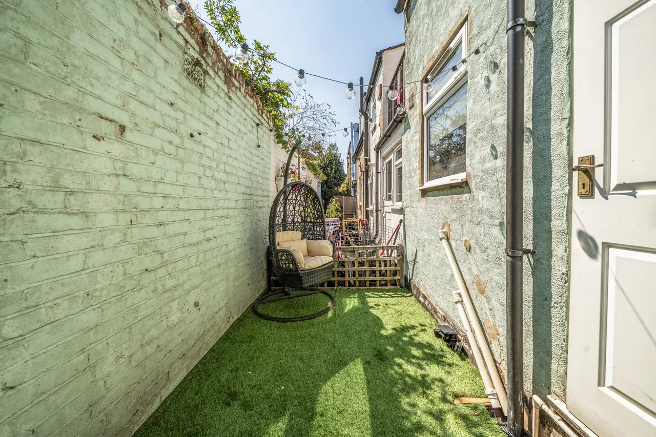 Mountfield Road, Ealing, W5, photo 10