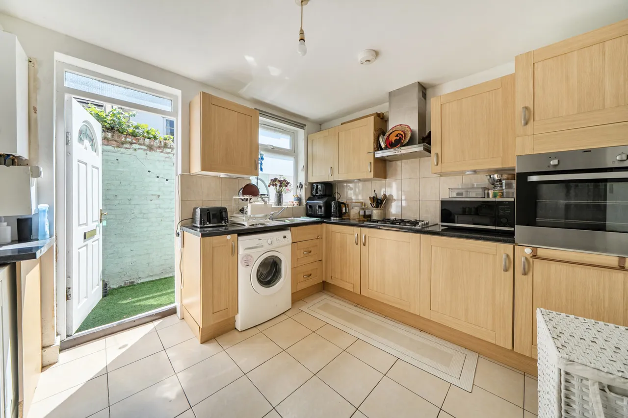 Mountfield Road, Ealing, W5, photo 5