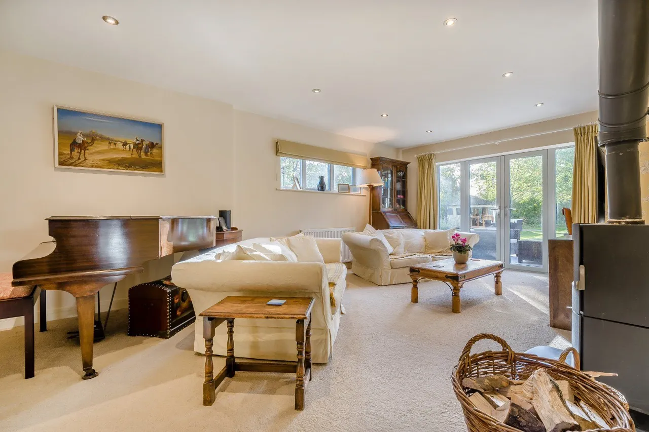 The Triangle, Birdham, Chichester, West Sussex, PO20 7HG, photo 7