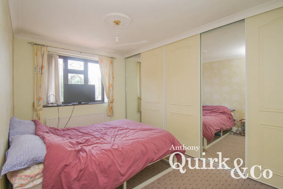 Ballards Walk, Basildon, SS15, photo 6