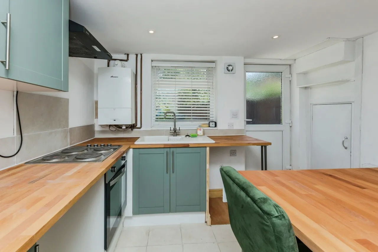 Chester Road, Northwich, Cheshire, CW8, photo 8