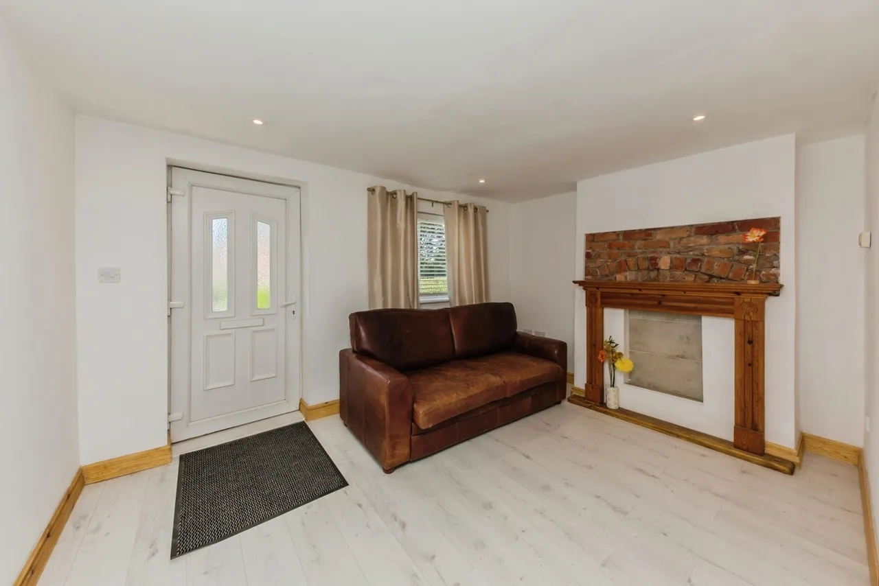 Chester Road, Northwich, Cheshire, CW8, photo 4