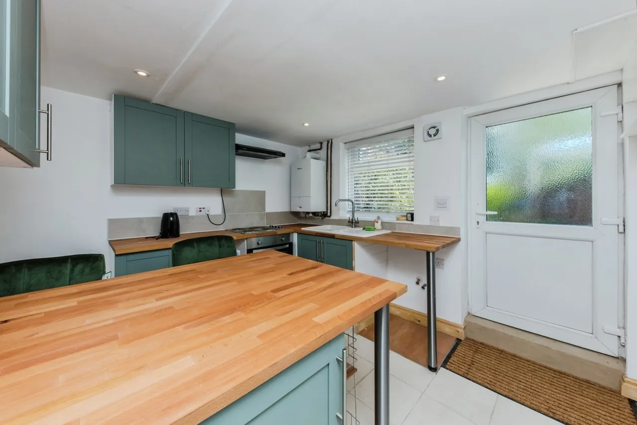 Chester Road, Northwich, Cheshire, CW8, photo 6