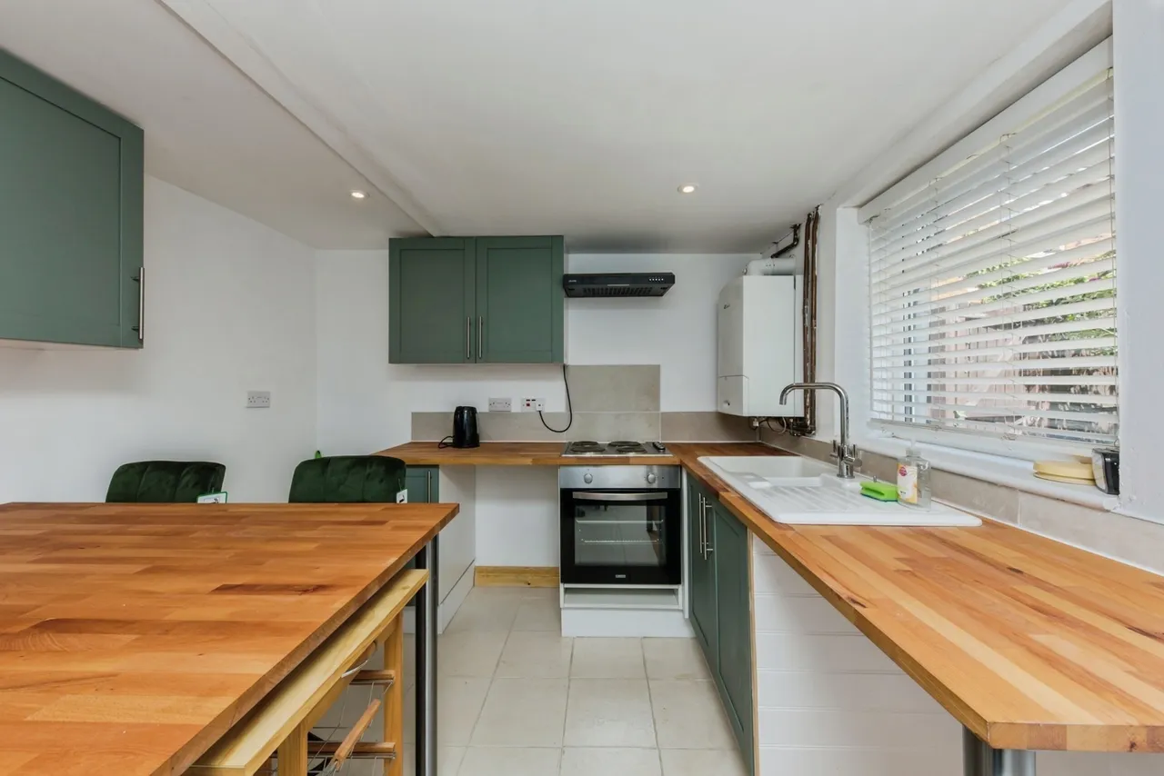 Chester Road, Northwich, Cheshire, CW8, photo 3