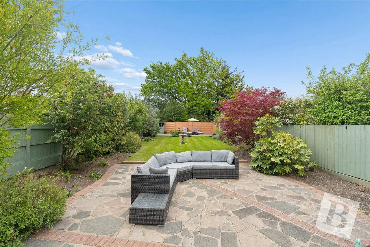 Edison Avenue, Hornchurch, RM12, photo 13
