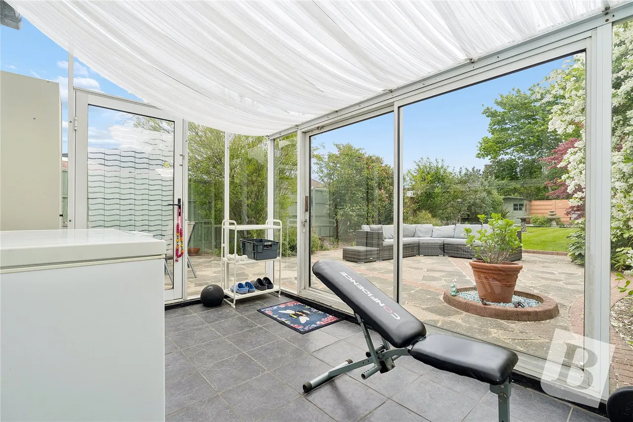 Edison Avenue, Hornchurch, RM12, photo 12