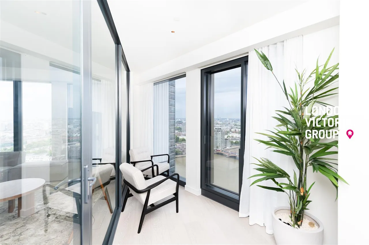 Nine Elms Lane, London, photo 23