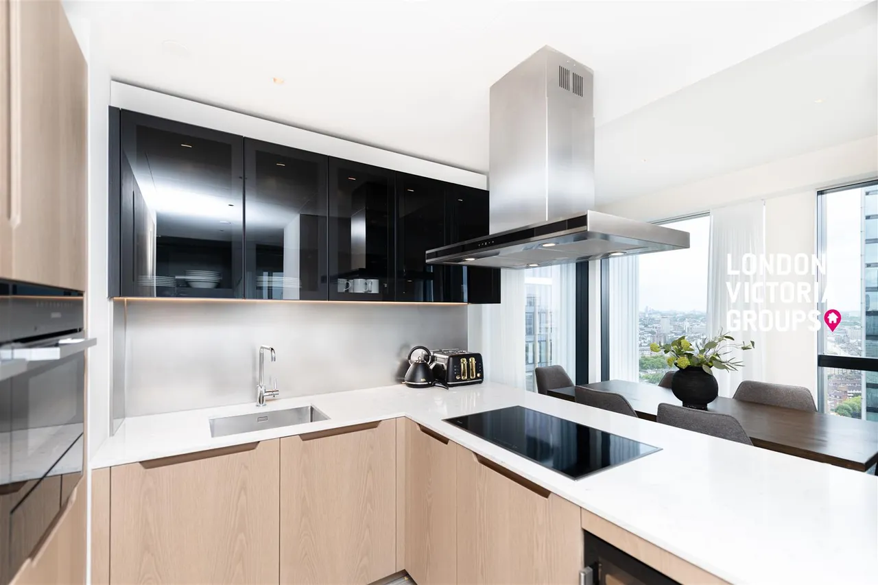 Nine Elms Lane, London, photo 6