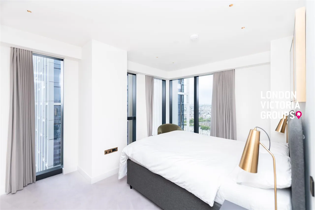 Nine Elms Lane, London, photo 20