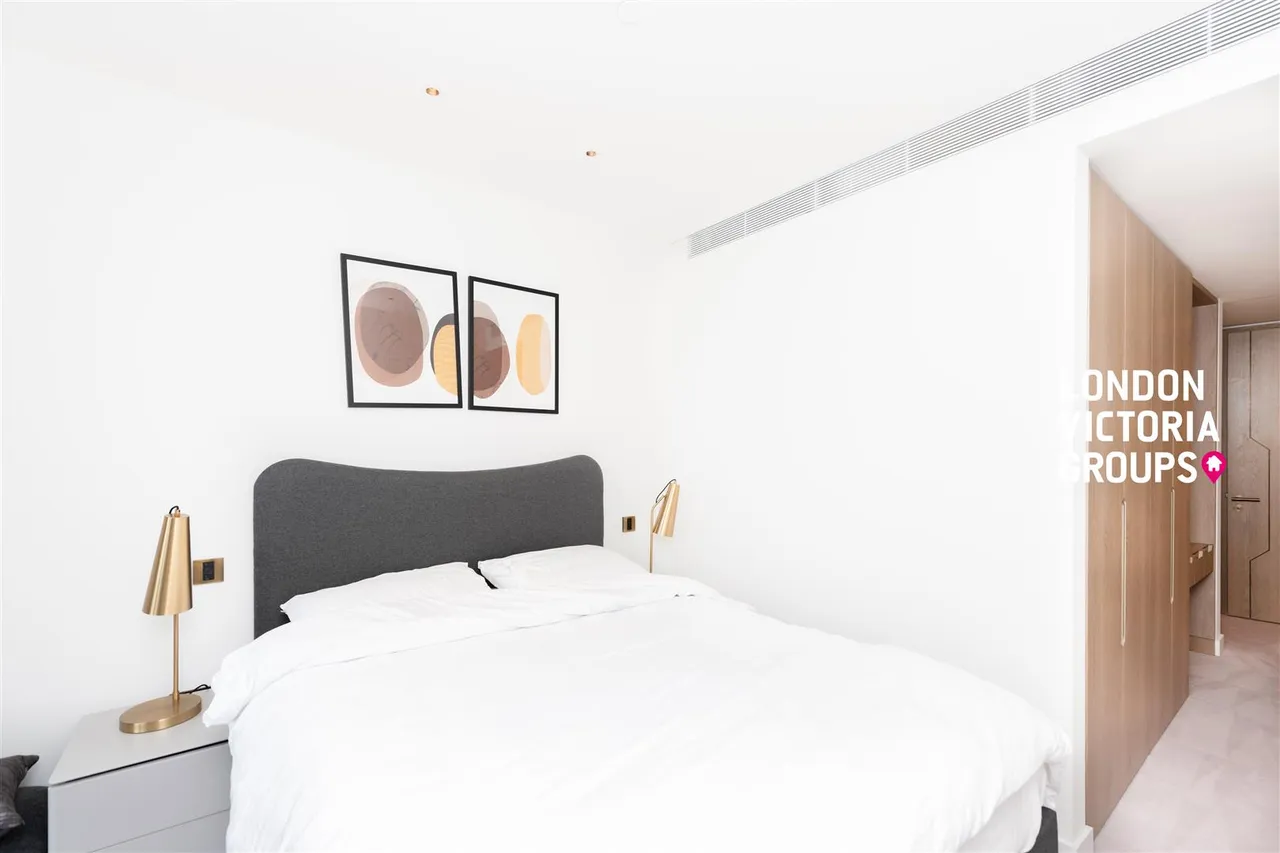 Nine Elms Lane, London, photo 12