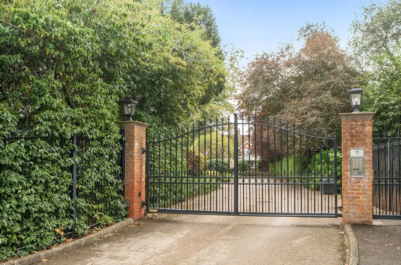 Chantry Hall, Westbourne, PO10, photo 20