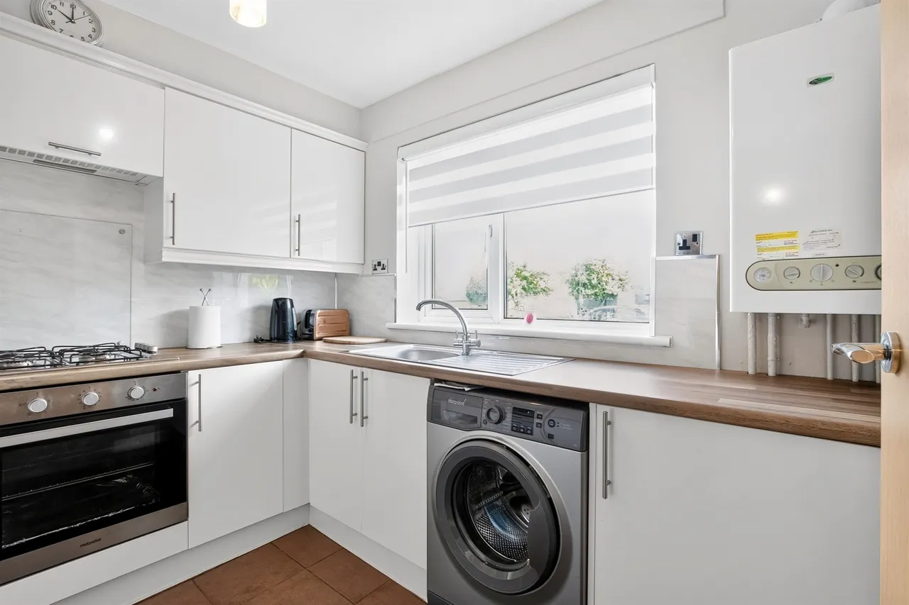 Park Court, Bishopbriggs, GLASGOW, photo 9