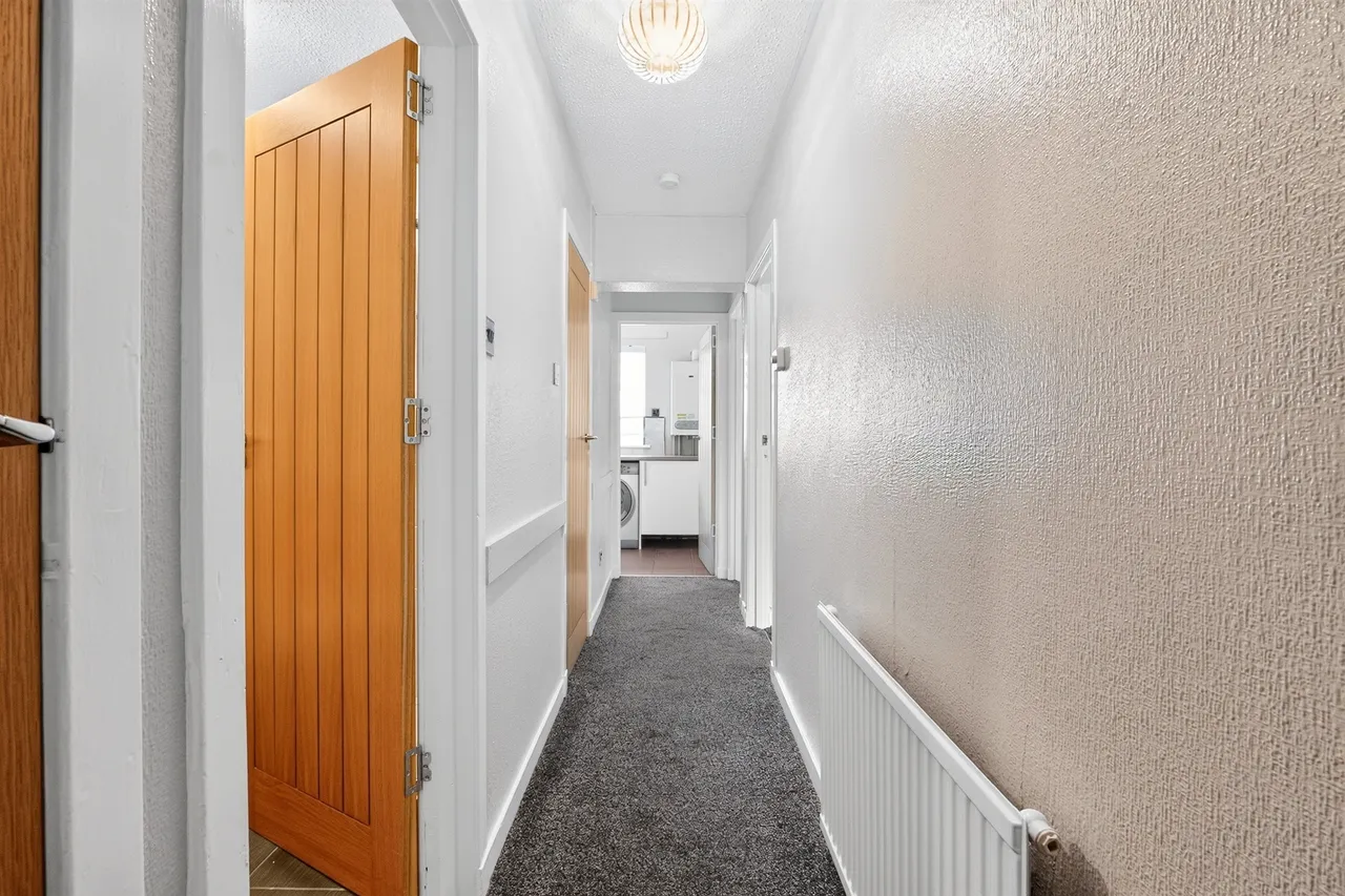 Park Court, Bishopbriggs, GLASGOW, photo 3