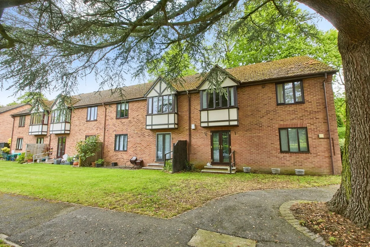 2 bed flat for sale, Stenson Road, Derby, DE23