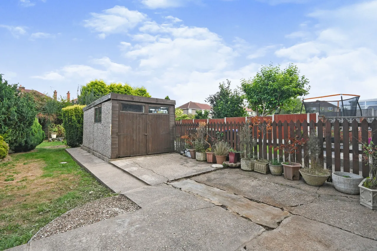 Bank Avenue, Sutton-in-Ashfield, NG17, photo 14