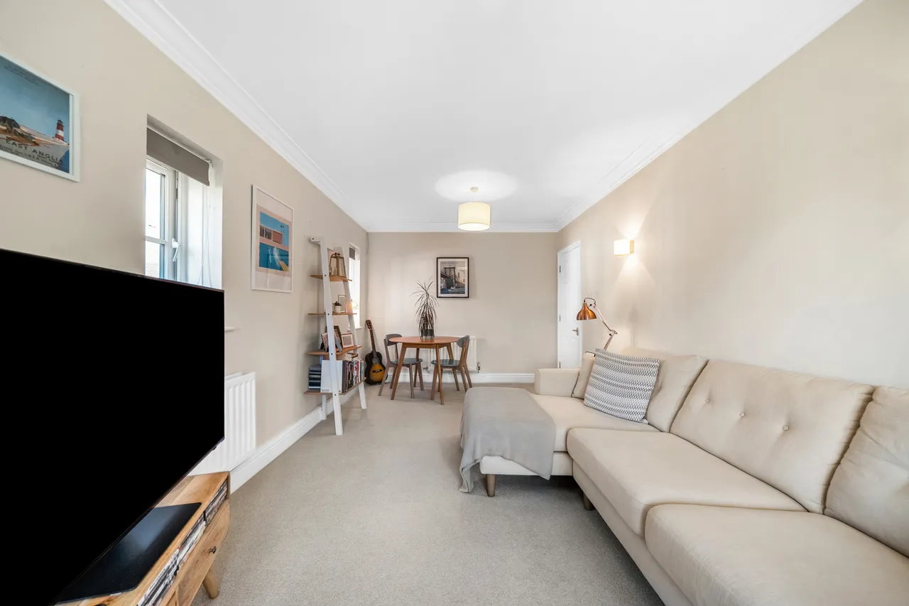 St. Martins Mews, Pyrford, GU22, photo 8