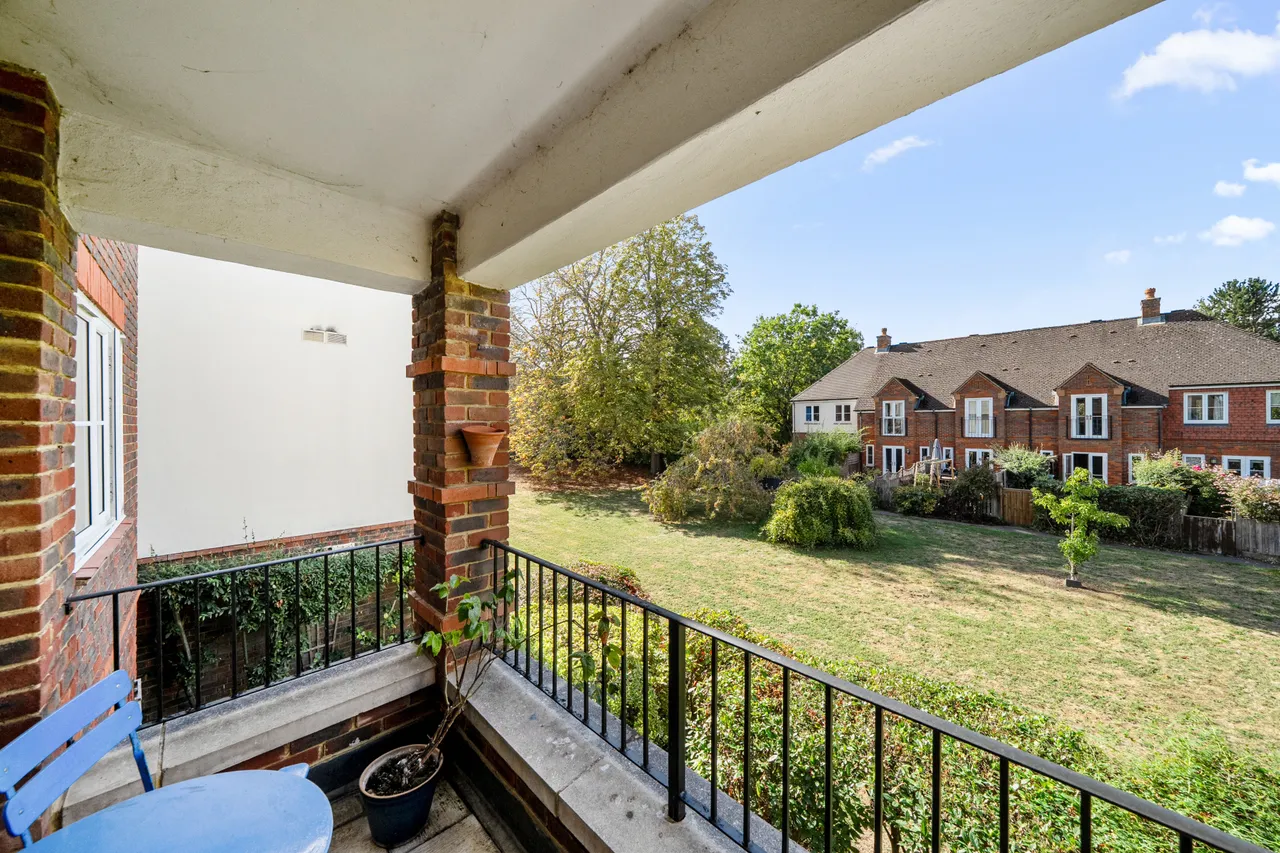 St. Martins Mews, Pyrford, GU22, photo 7
