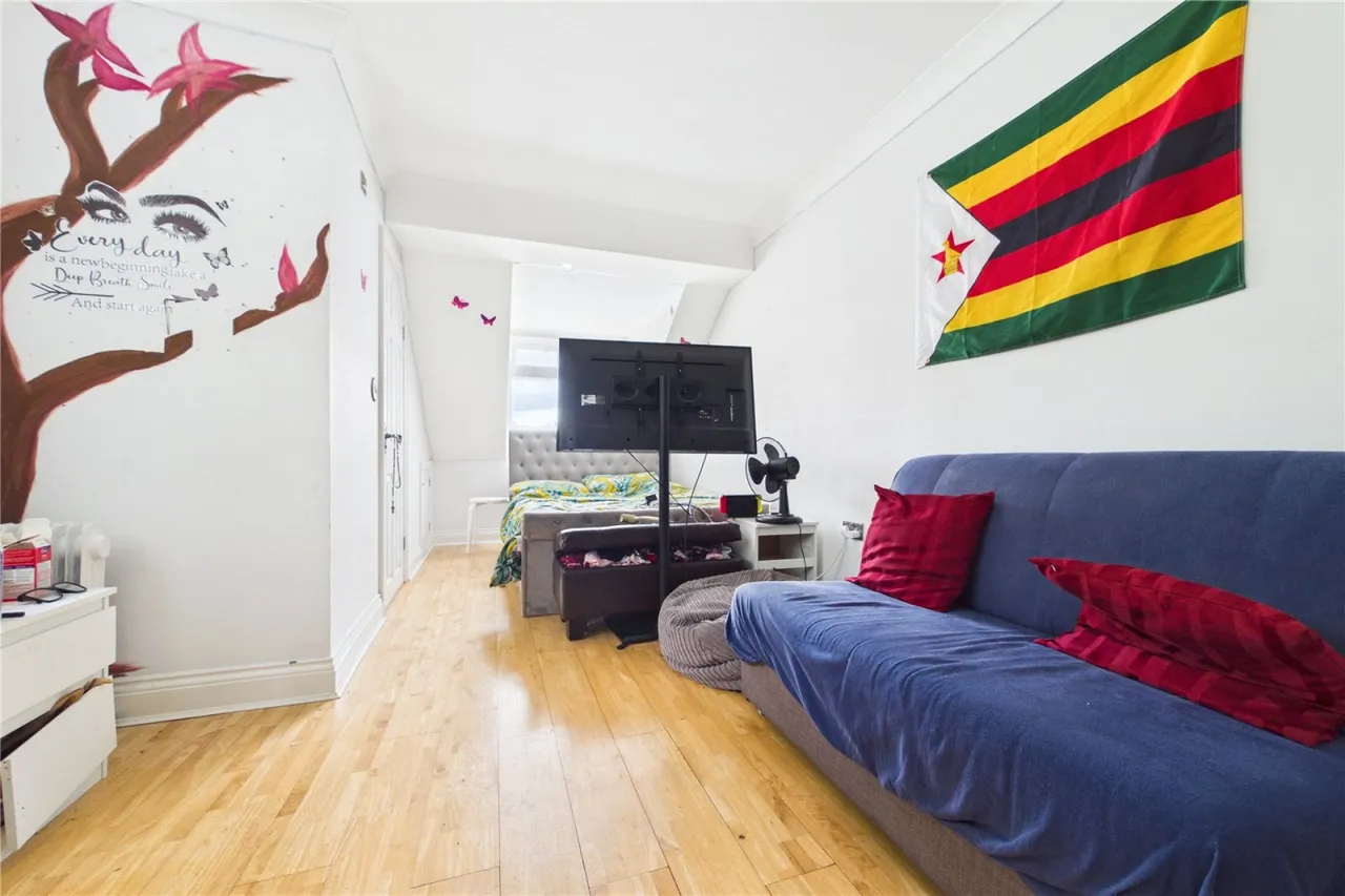 Carston Grove, Calcot, RG31, photo 11
