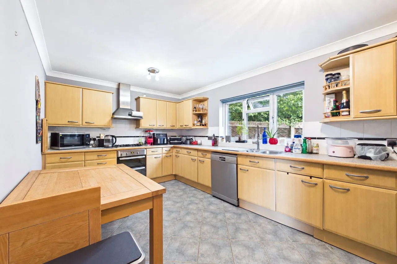 Carston Grove, Calcot, RG31, photo 4